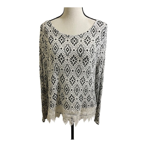 H&M lace hem black white sweater diamond pattern crocheted lace trim Large - Picture 9 of 11